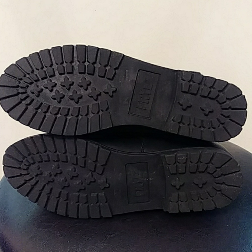 Frye Engineer Boot 8R - Picture 6 of 6